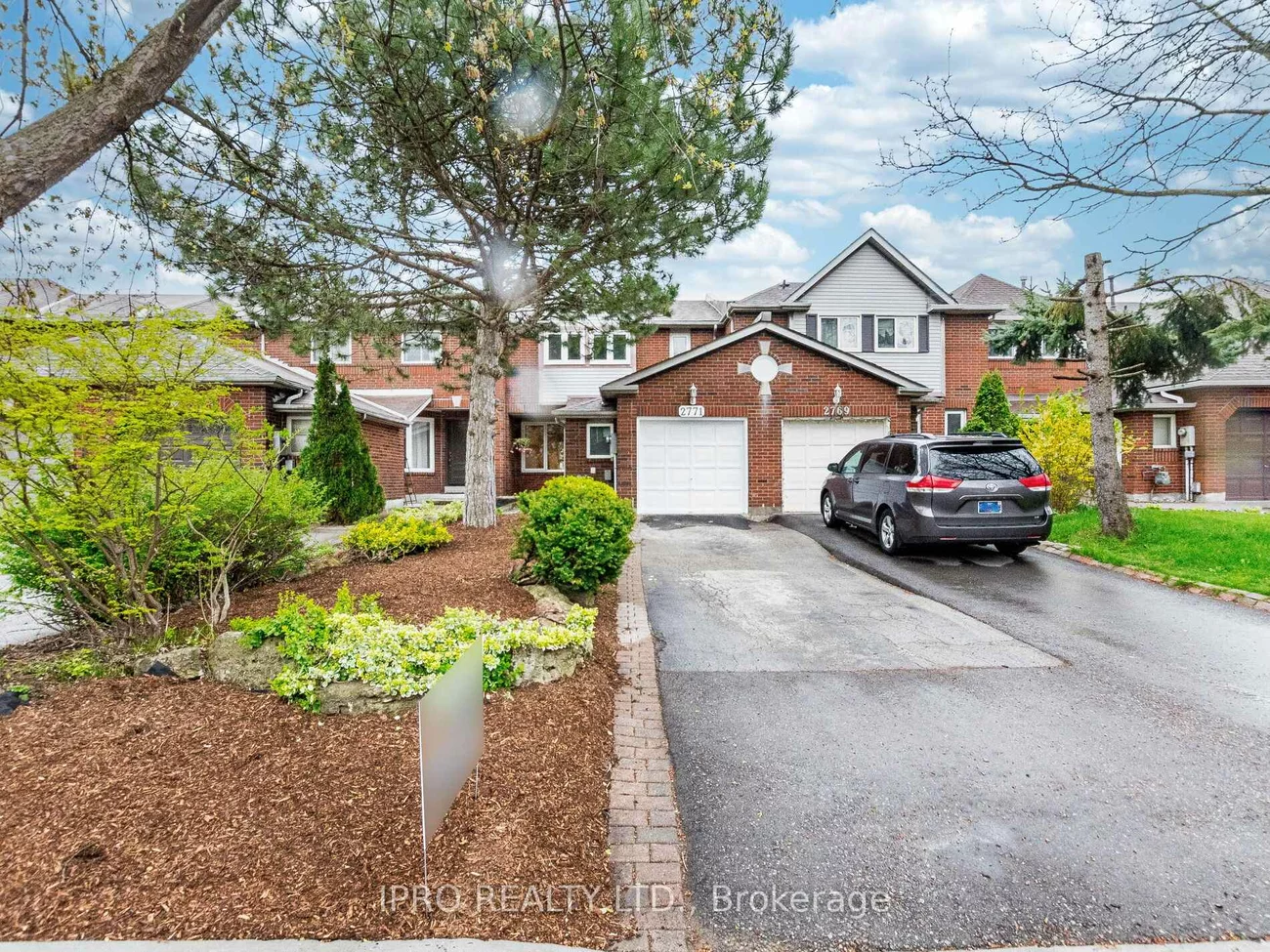 2771, Lindholm, Central Erin Mills, Mississauga