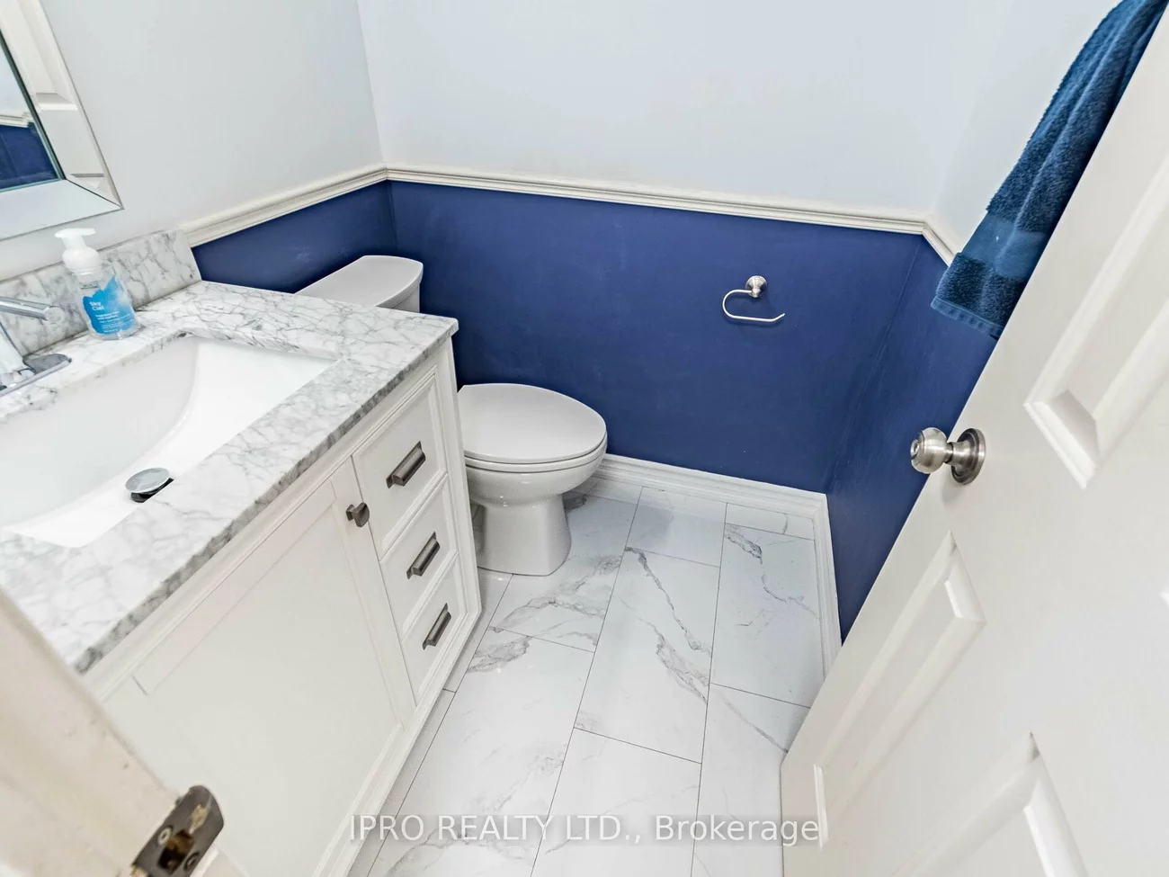 2771, Lindholm, Central Erin Mills, Mississauga