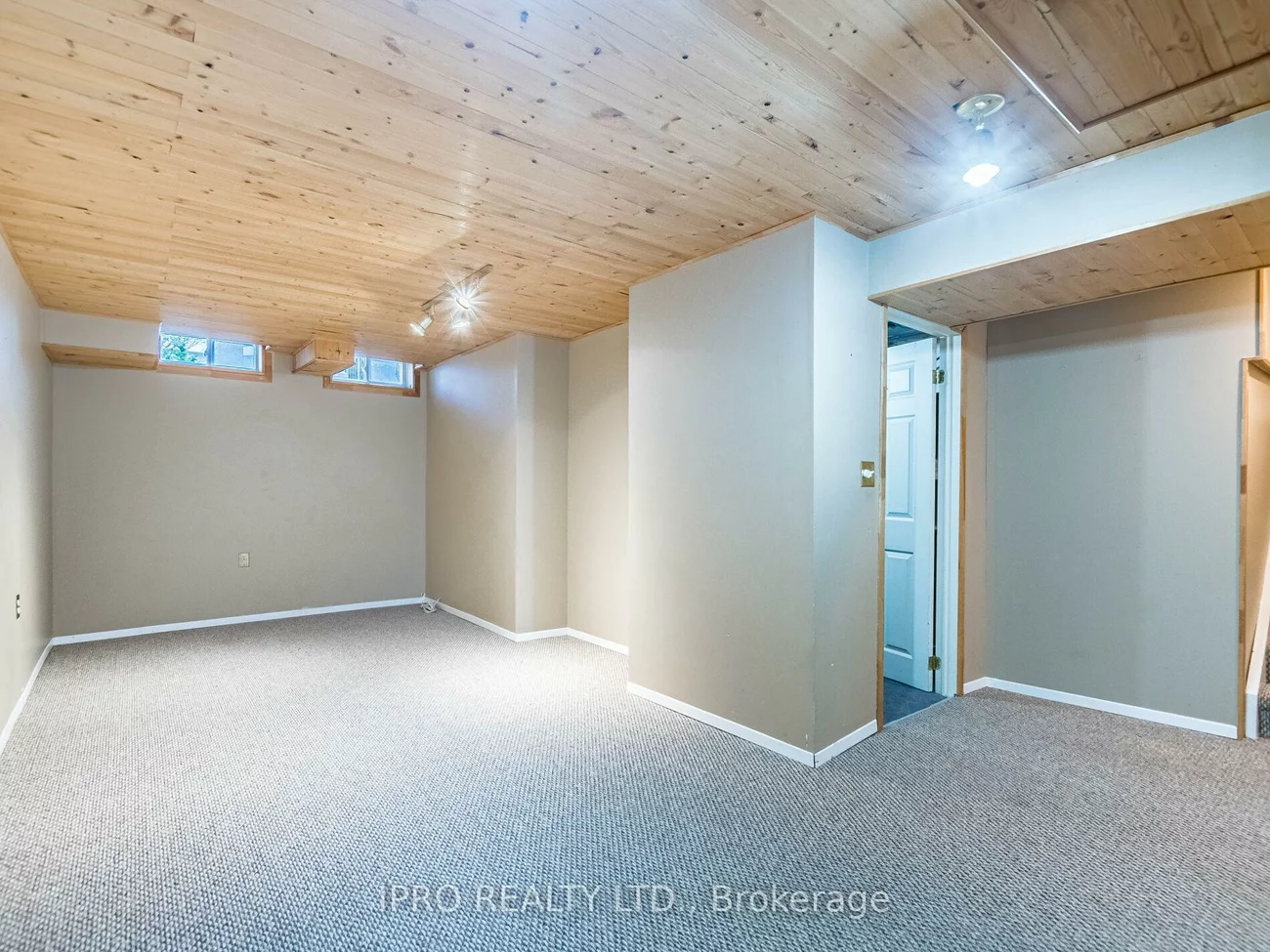 2771, Lindholm, Central Erin Mills, Mississauga