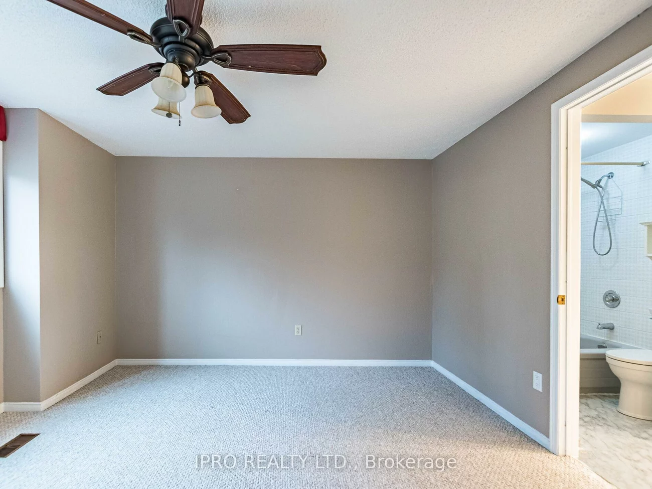 2771, Lindholm, Central Erin Mills, Mississauga