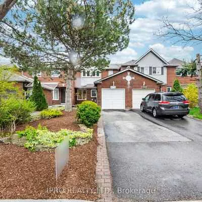 2771, Lindholm, Central Erin Mills, Mississauga