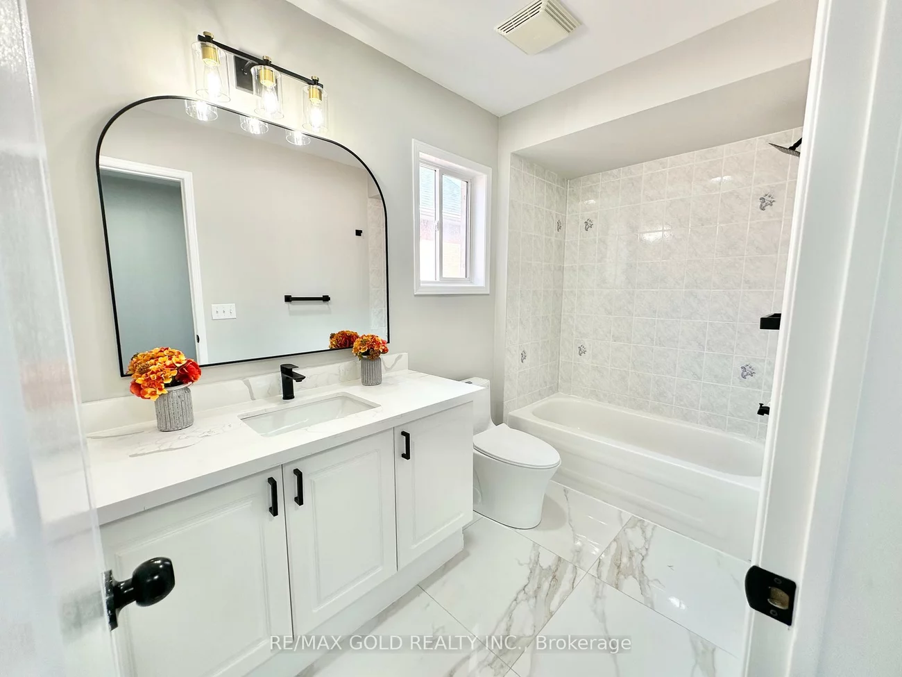 3416, Angel Pass, Churchill Meadows, Mississauga