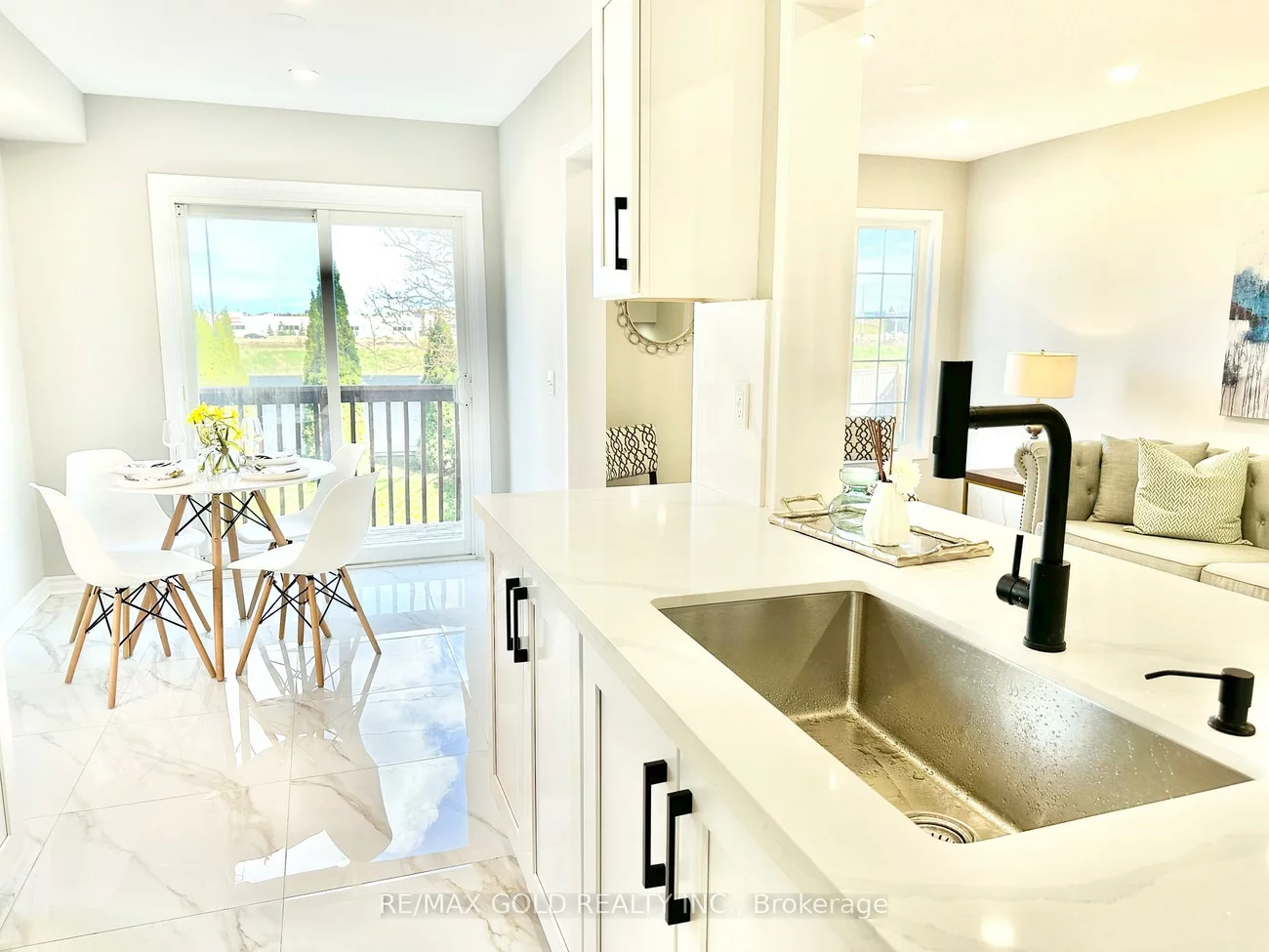 3416, Angel Pass, Churchill Meadows, Mississauga