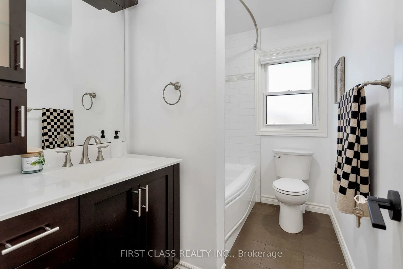 4240, TAFFEY, Erin Mills, Mississauga