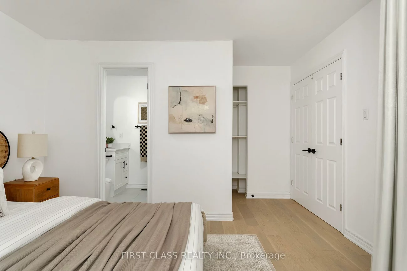 4240, TAFFEY, Erin Mills, Mississauga
