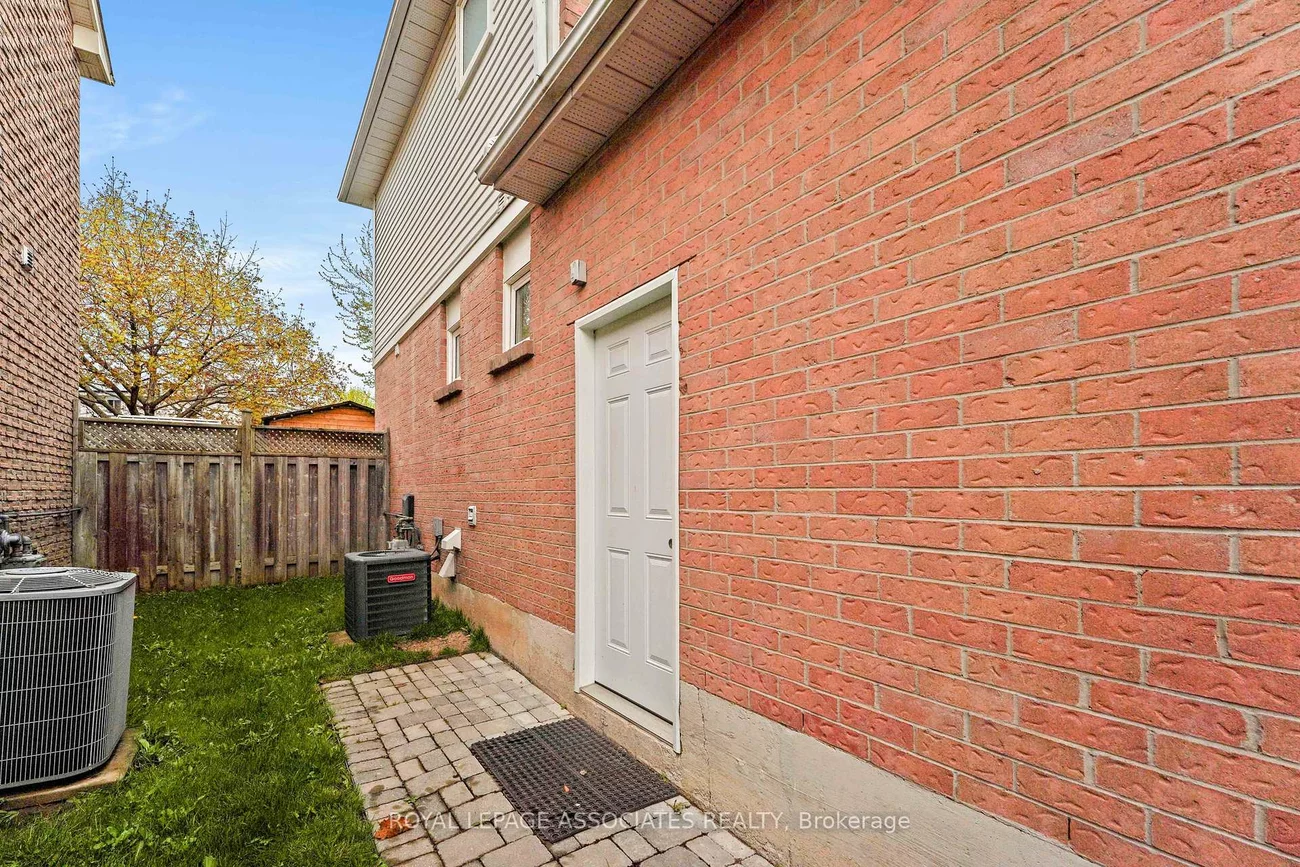 3189, Pebblewood, Meadowvale, Mississauga