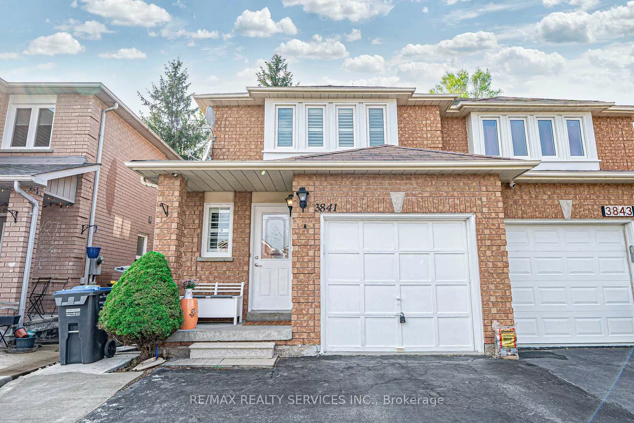 3841, Densbury, Lisgar, Mississauga