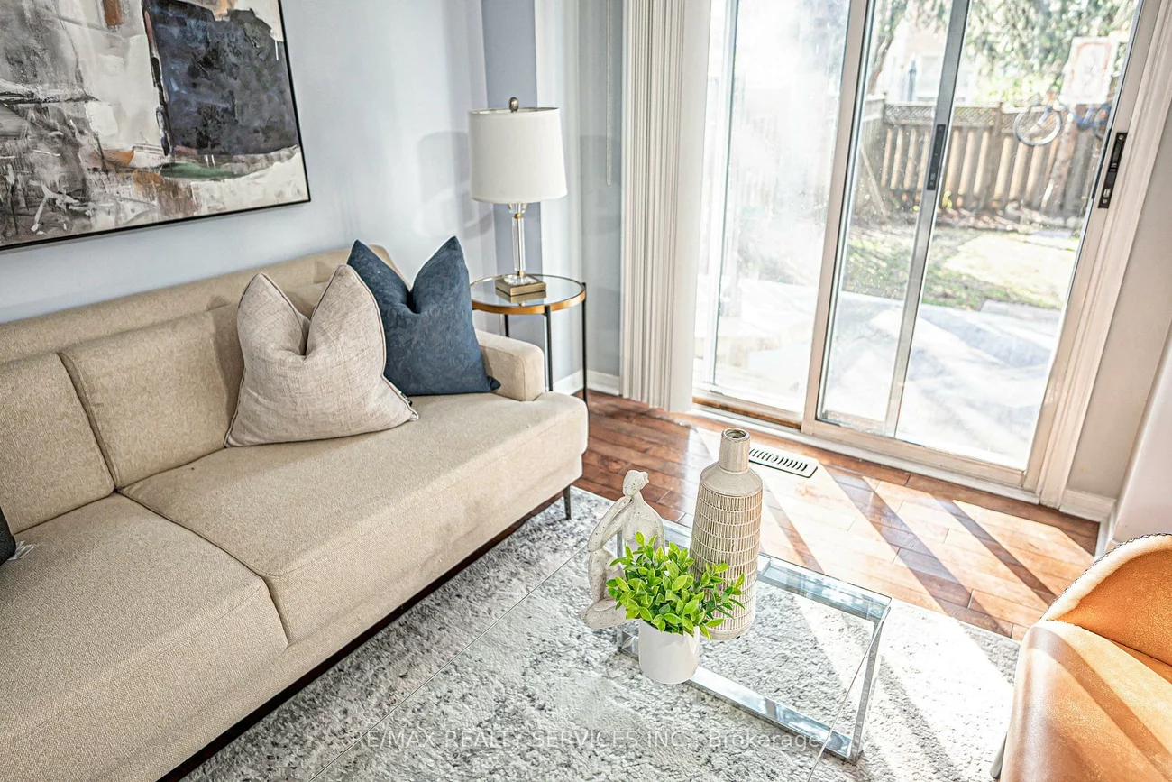 3841, Densbury, Lisgar, Mississauga