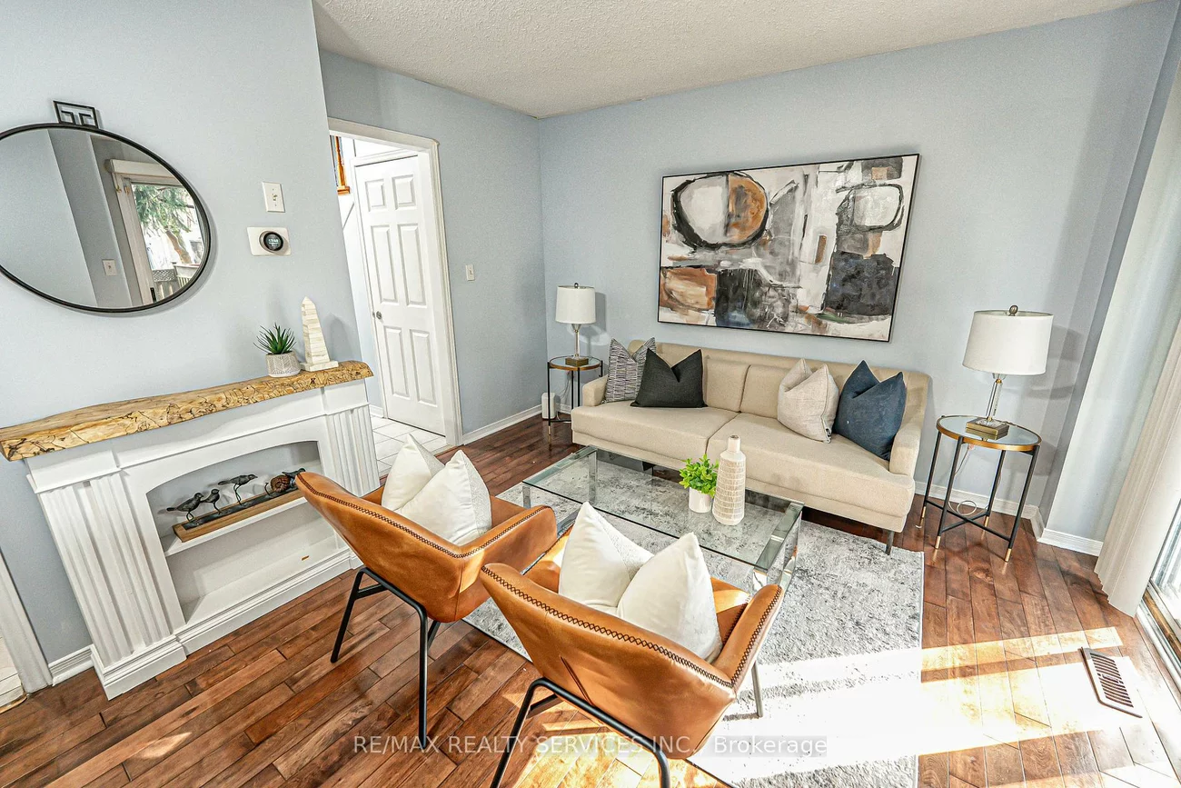 3841, Densbury, Lisgar, Mississauga