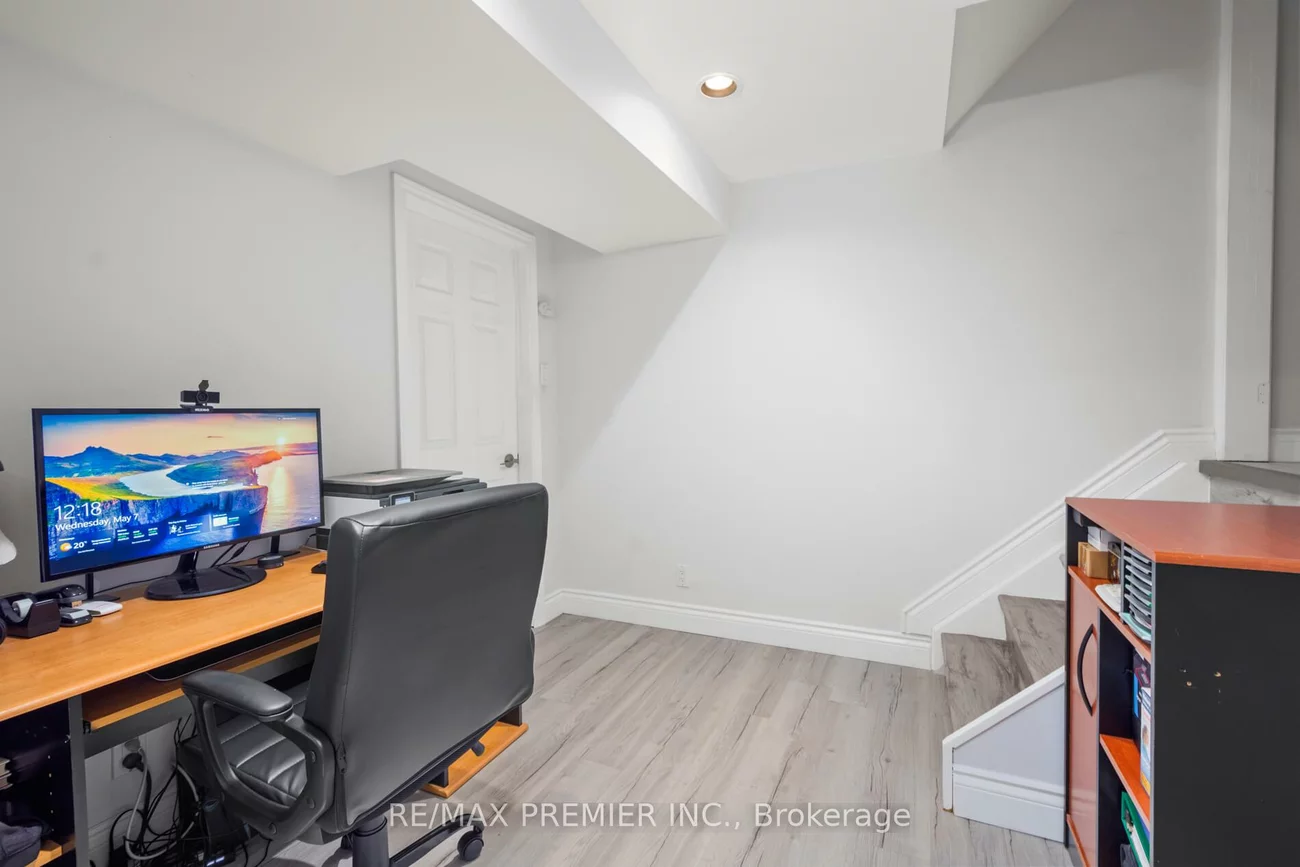 3960, Honey Locust, Lisgar, Mississauga
