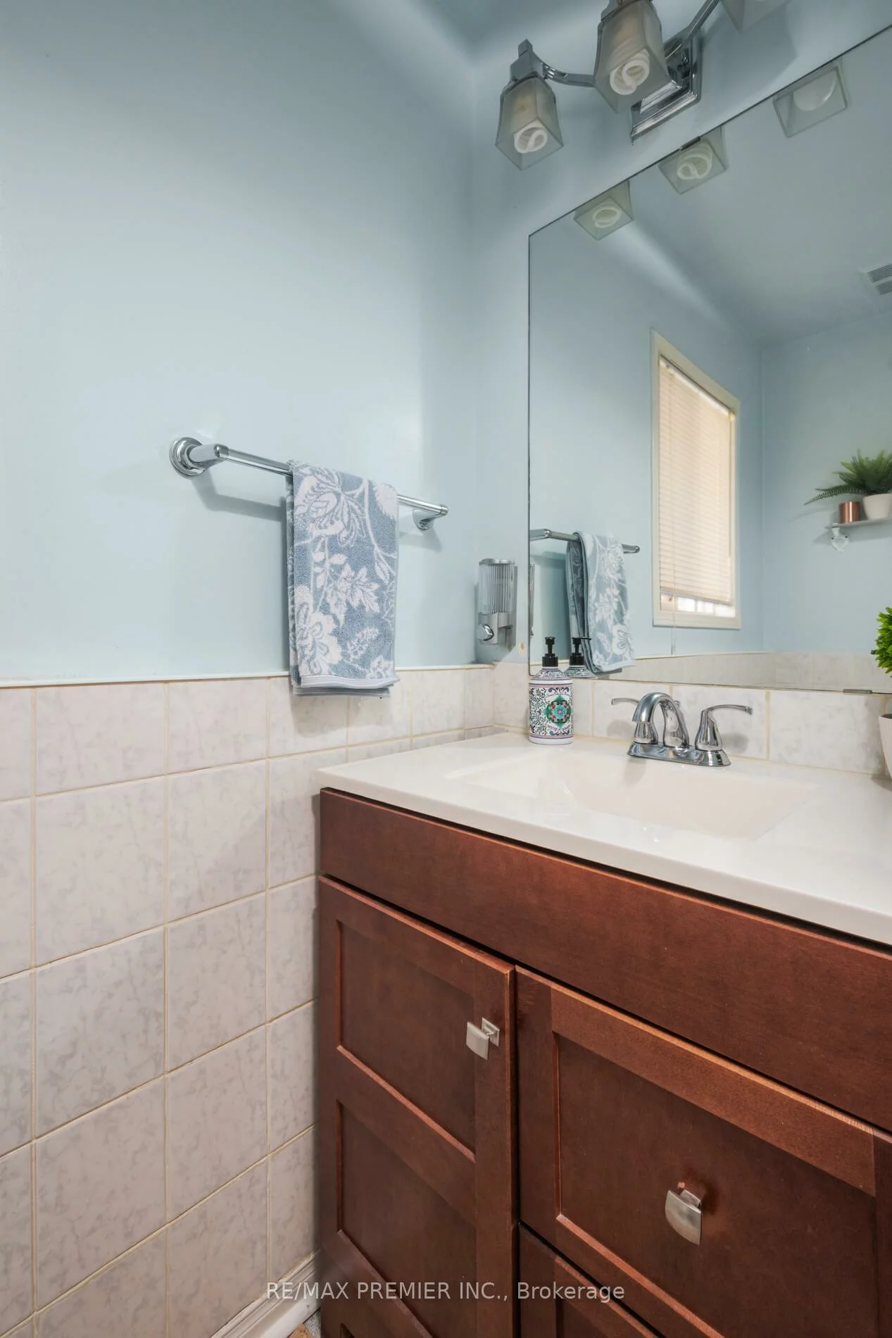 3960, Honey Locust, Lisgar, Mississauga