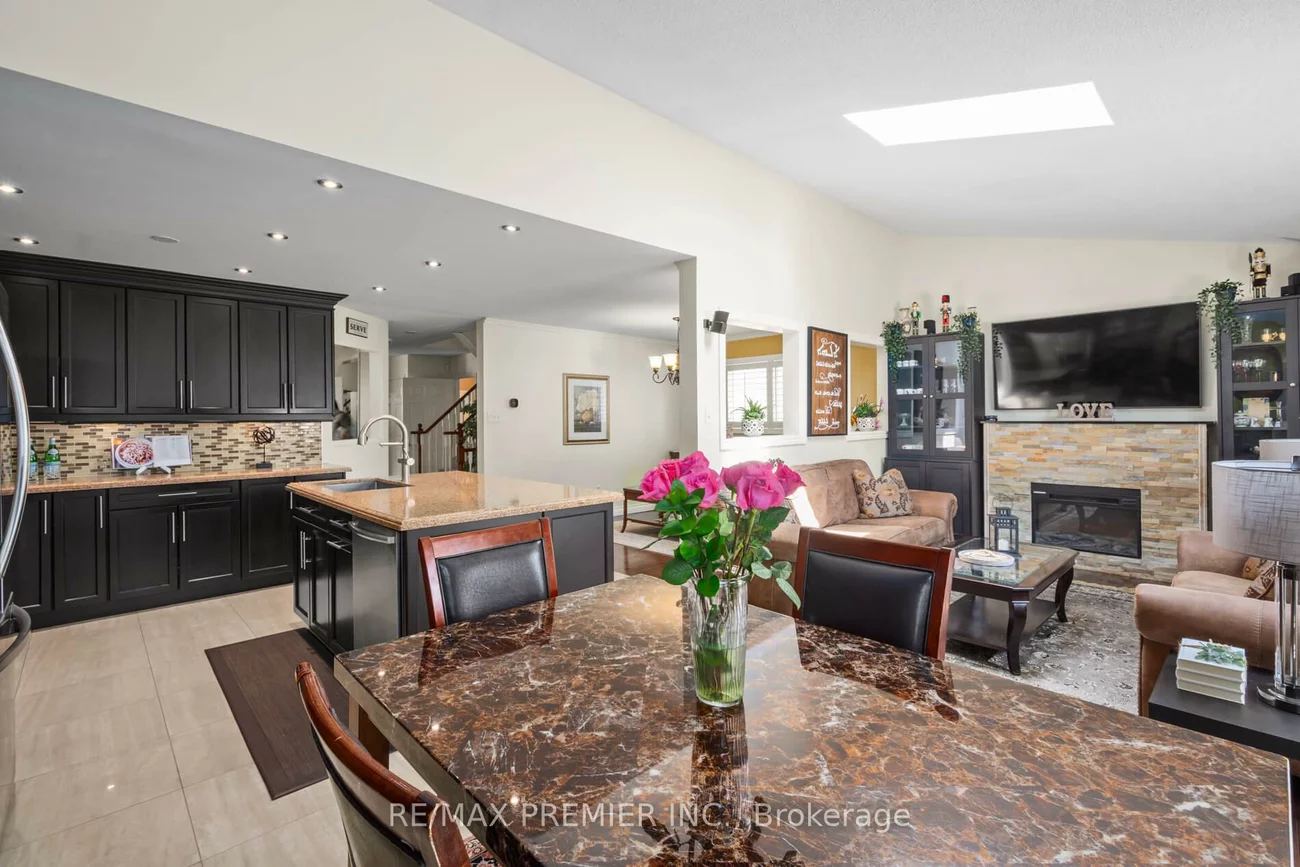3960, Honey Locust, Lisgar, Mississauga