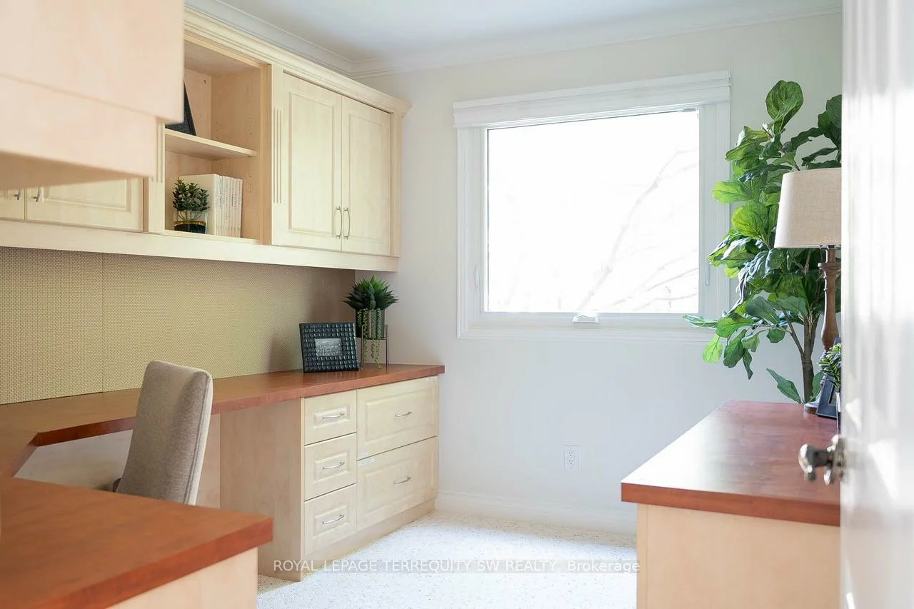4113, Bridlepath, Erin Mills, Mississauga