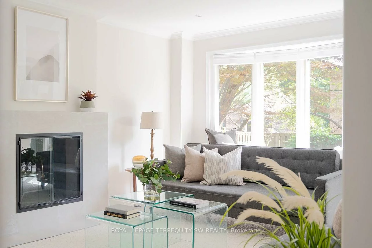 4113, Bridlepath, Erin Mills, Mississauga
