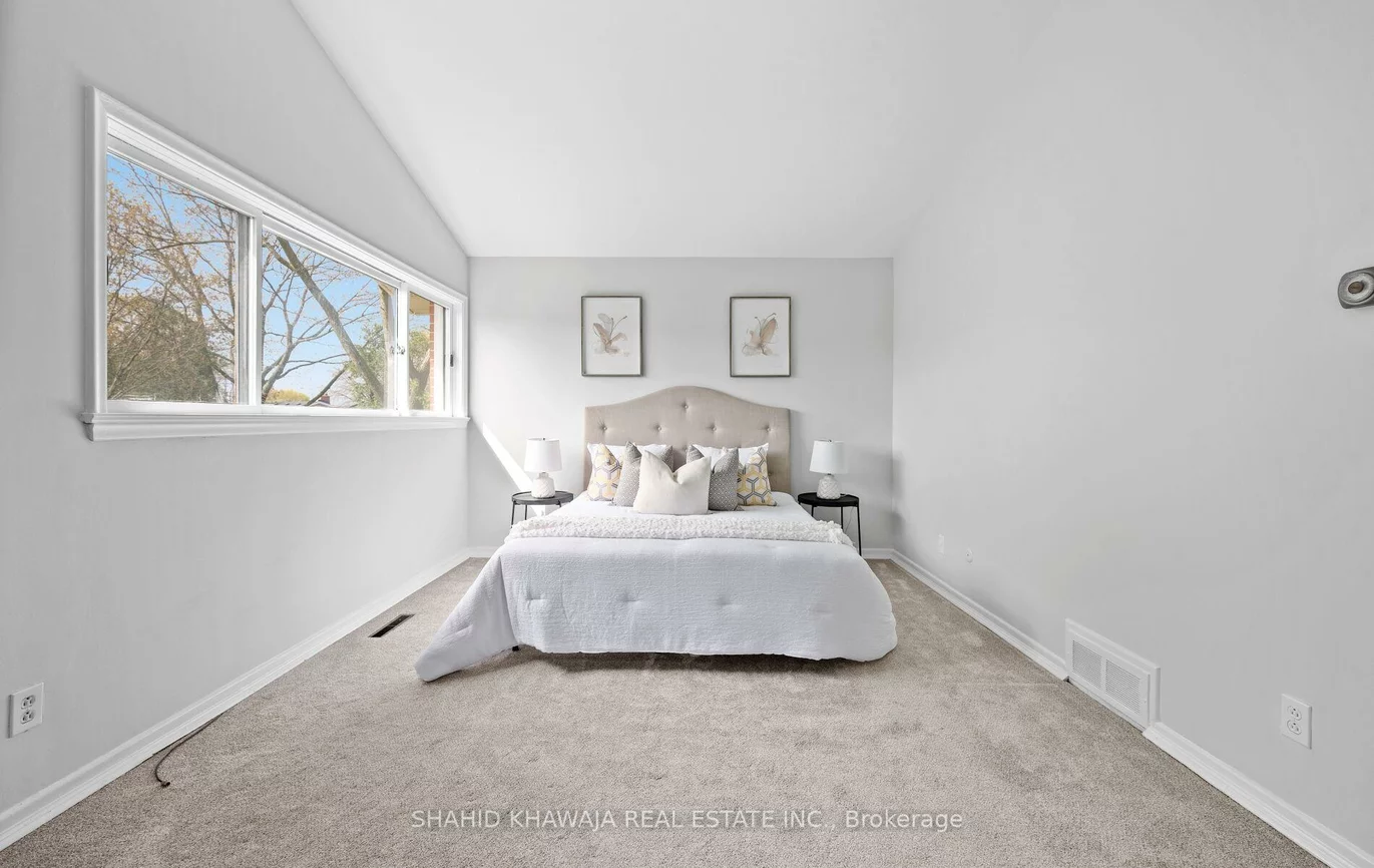 1550, Carletta, Lakeview, Mississauga