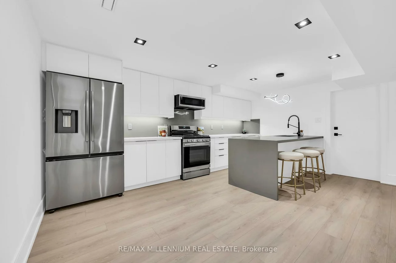 2893, Folkway, Erin Mills, Mississauga