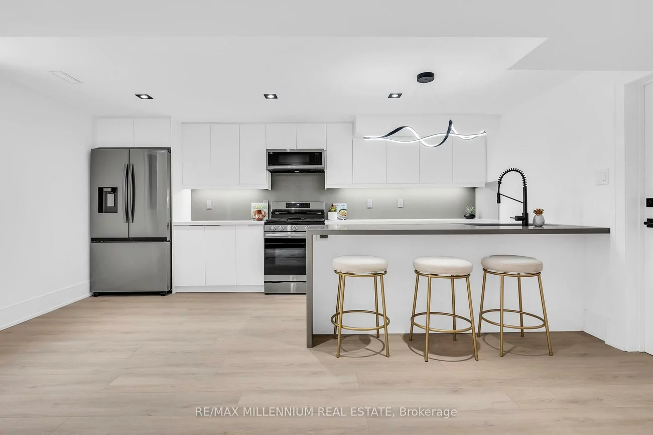 2893, Folkway, Erin Mills, Mississauga