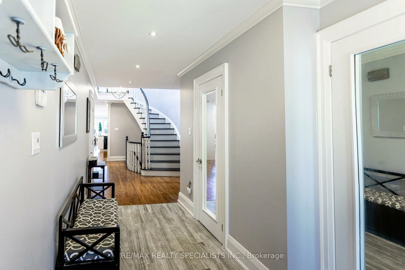 5496, Windy Hill, Hurontario, Mississauga