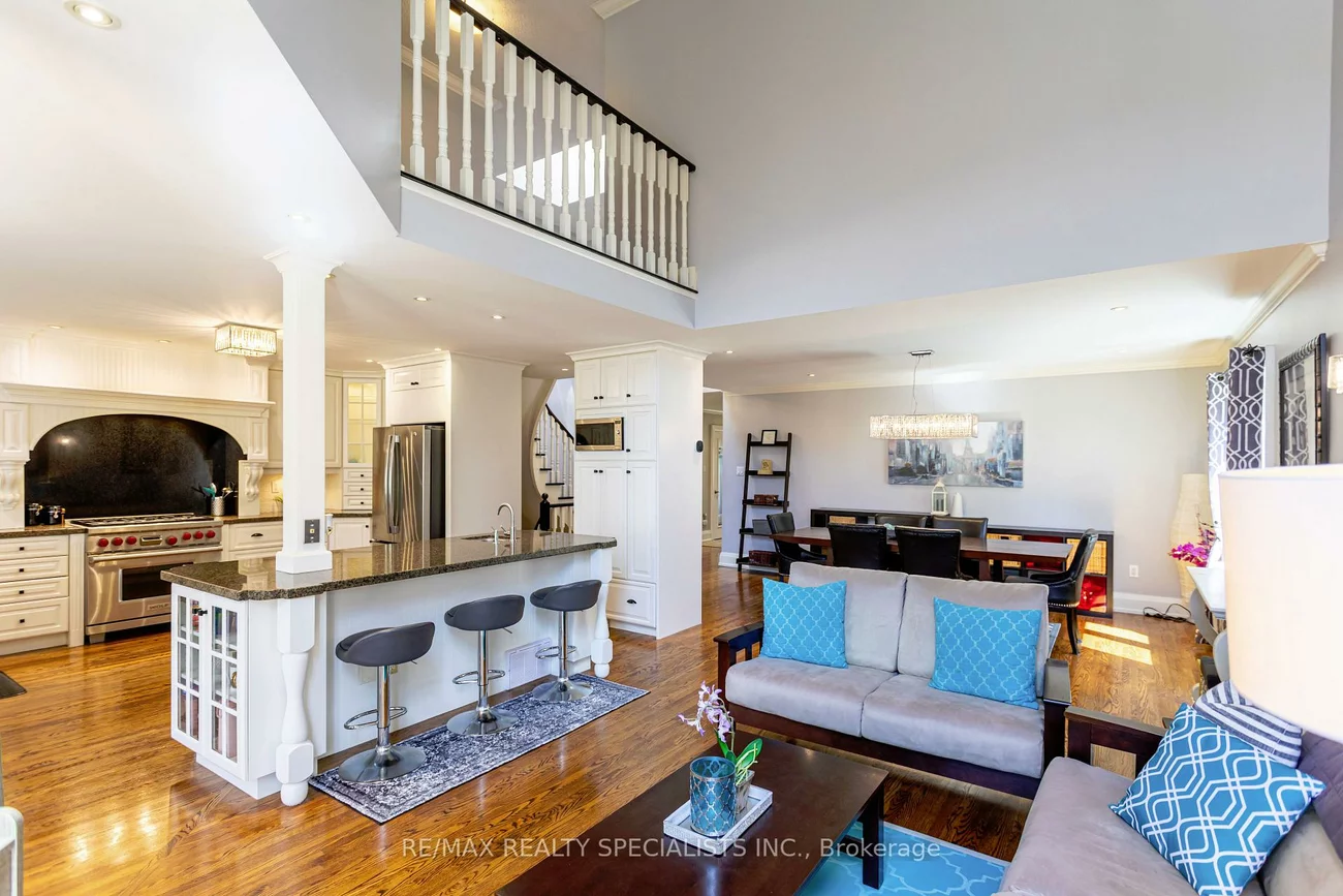 5496, Windy Hill, Hurontario, Mississauga