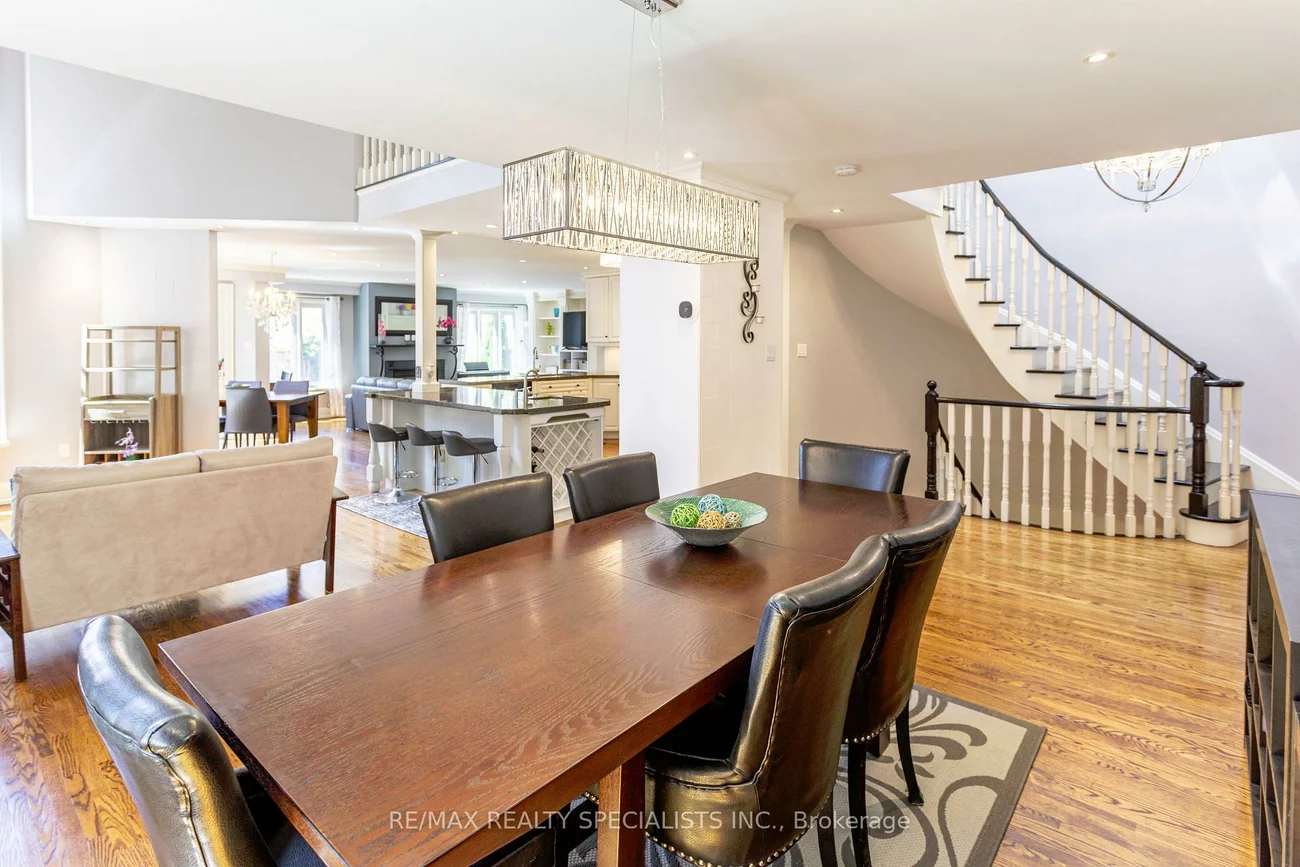 5496, Windy Hill, Hurontario, Mississauga