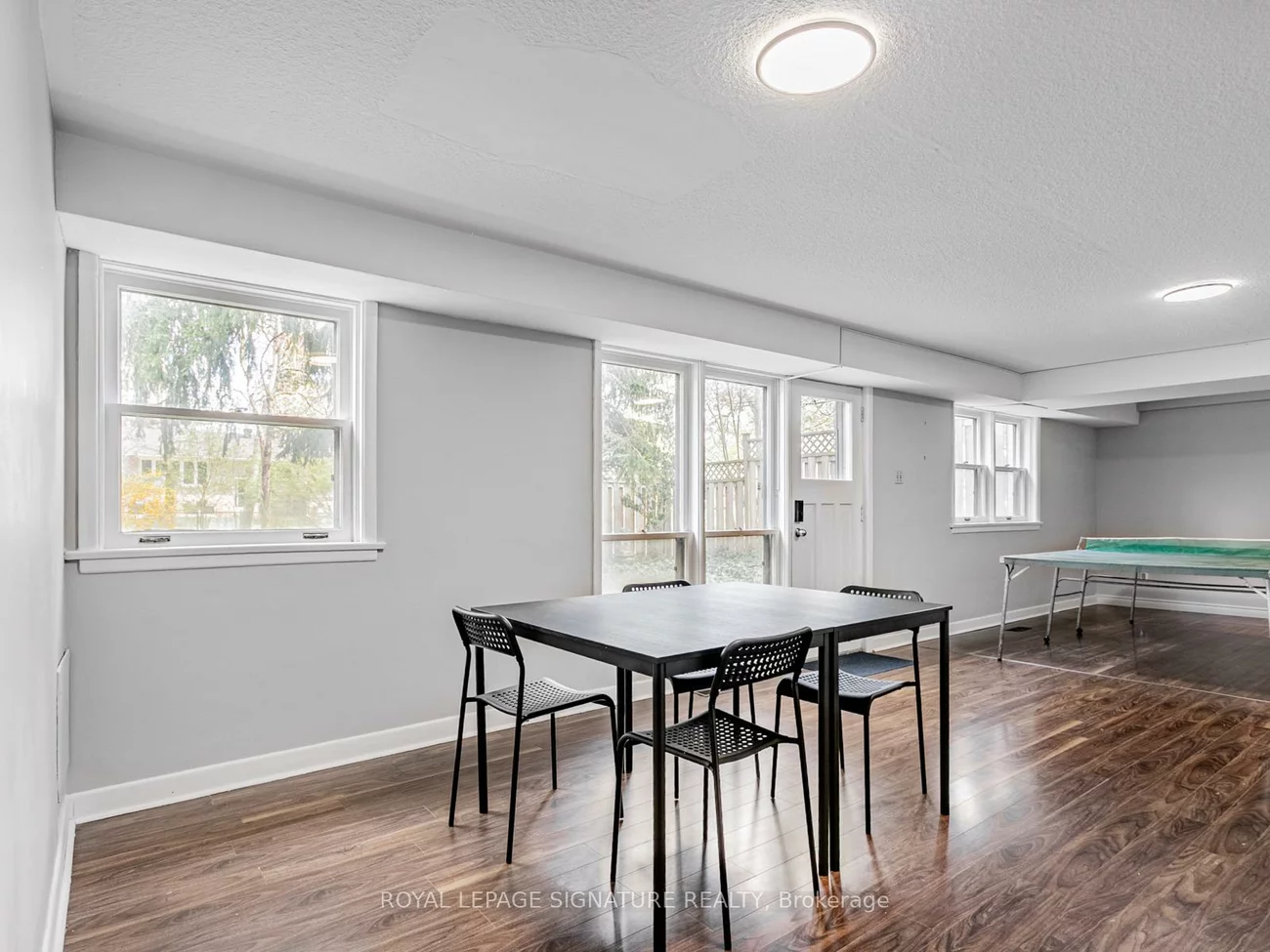 1447, Merrow, Lorne Park, Mississauga