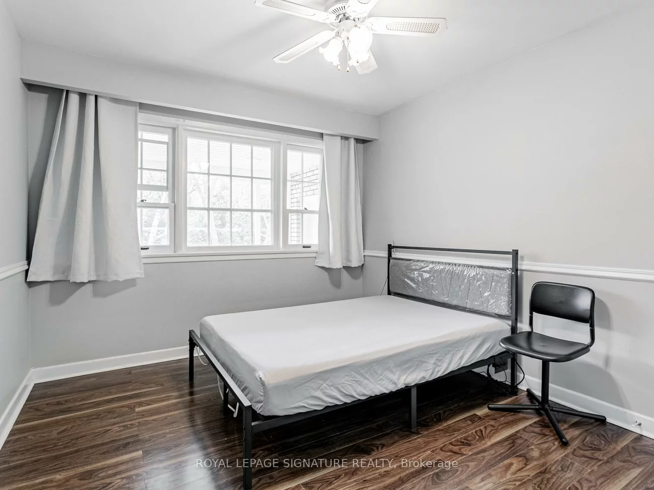 1447, Merrow, Lorne Park, Mississauga