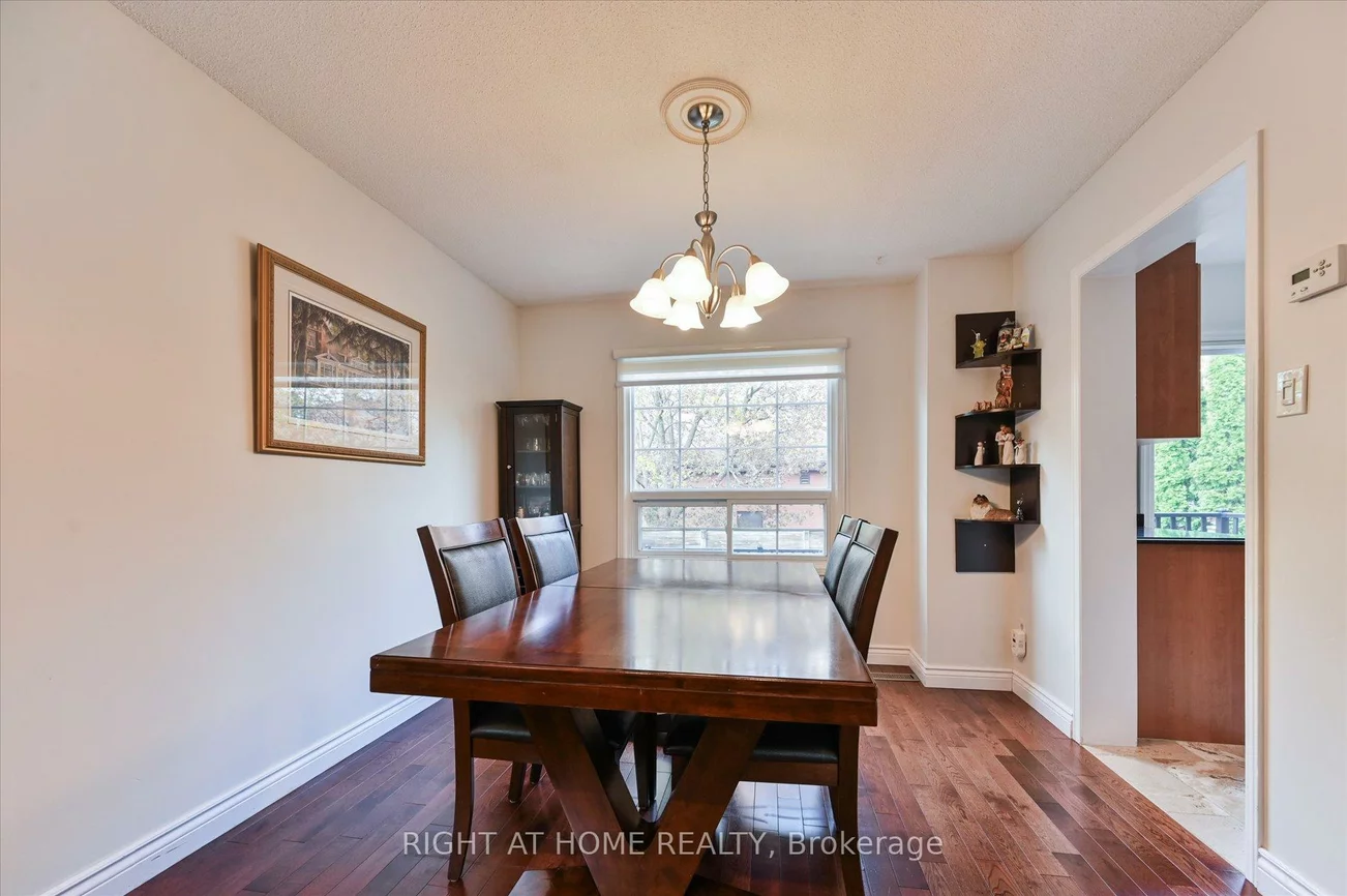 2997, Olympus, Meadowvale, Mississauga