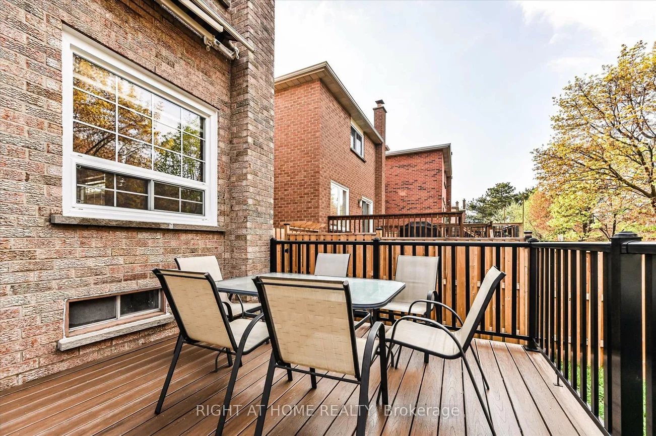 2997, Olympus, Meadowvale, Mississauga