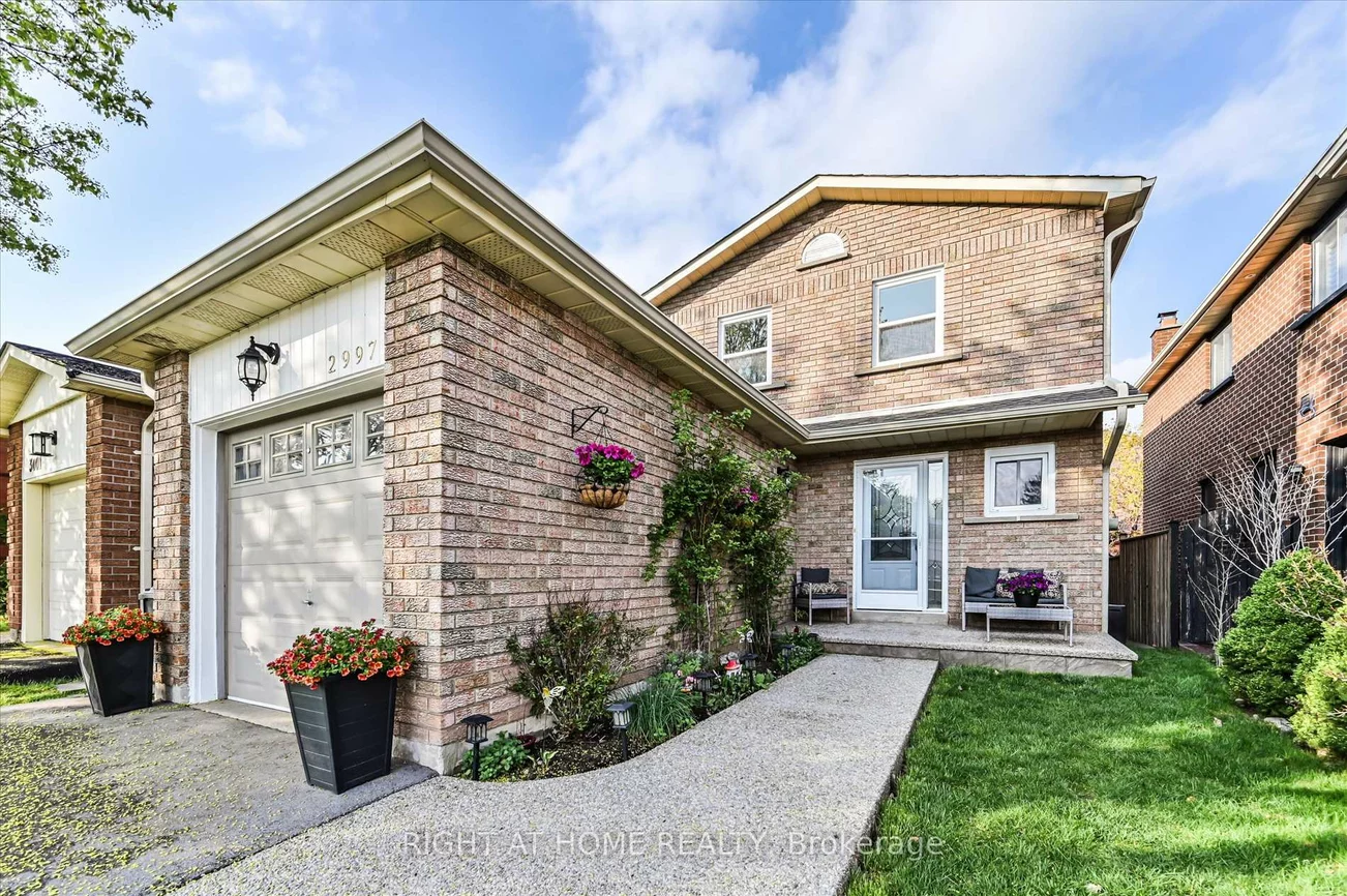 2997, Olympus, Meadowvale, Mississauga