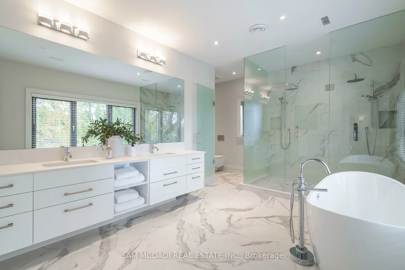 1456, Applewood, Lakeview, Mississauga