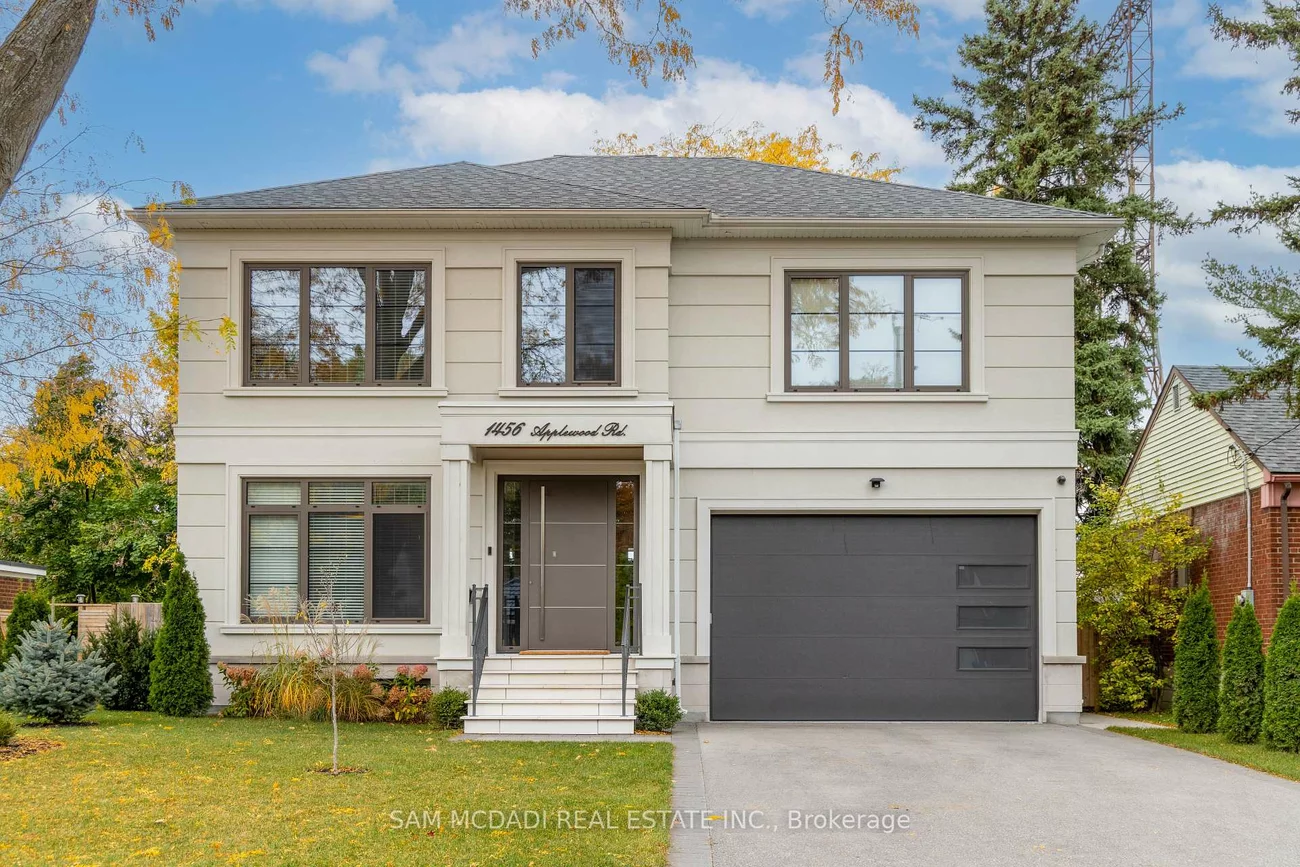 1456, Applewood, Lakeview, Mississauga