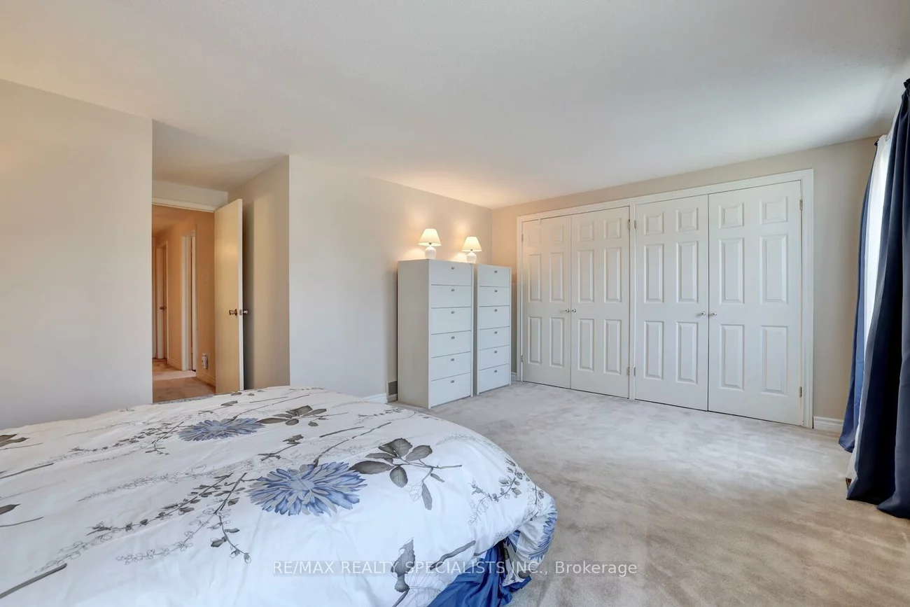 2521, Frankfield, Sheridan, Mississauga