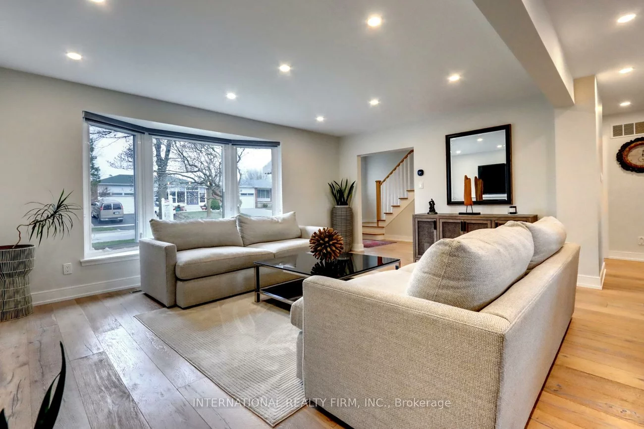 1755, Pickmere, Applewood, Mississauga