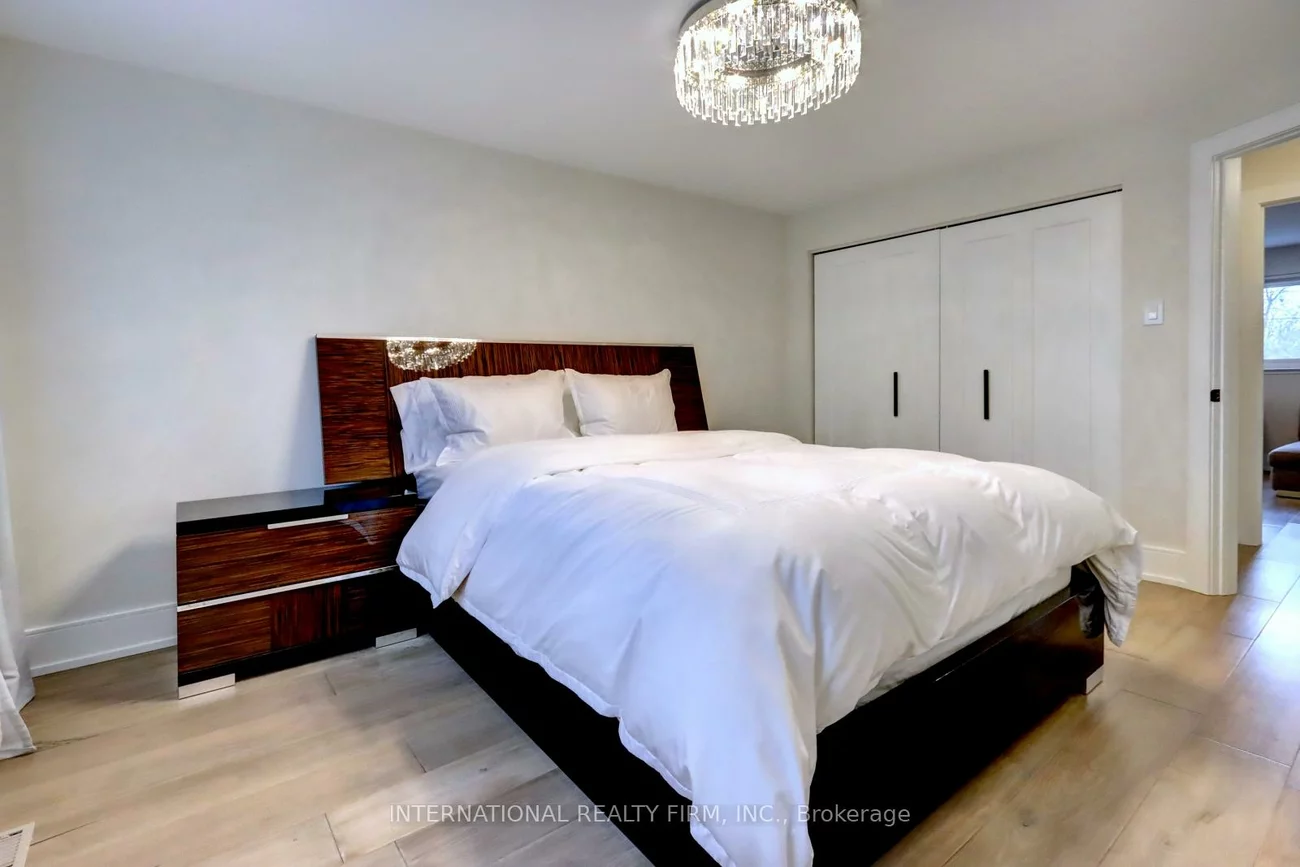 1755, Pickmere, Applewood, Mississauga