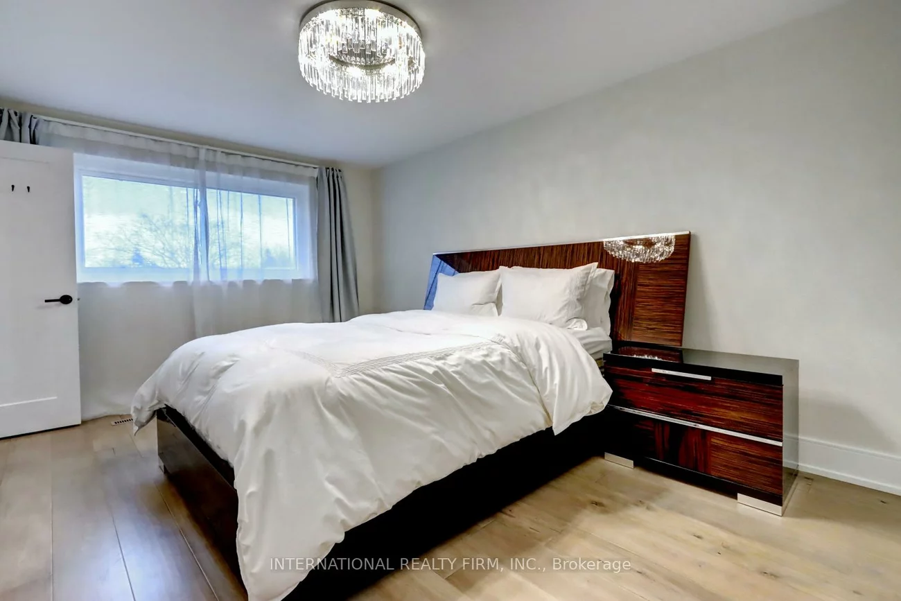 1755, Pickmere, Applewood, Mississauga