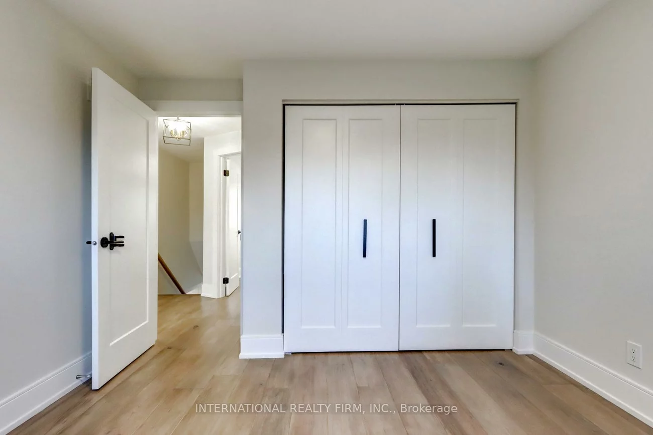 1755, Pickmere, Applewood, Mississauga