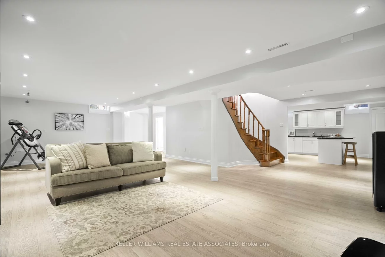 6781, Snow Goose, Lisgar, Mississauga