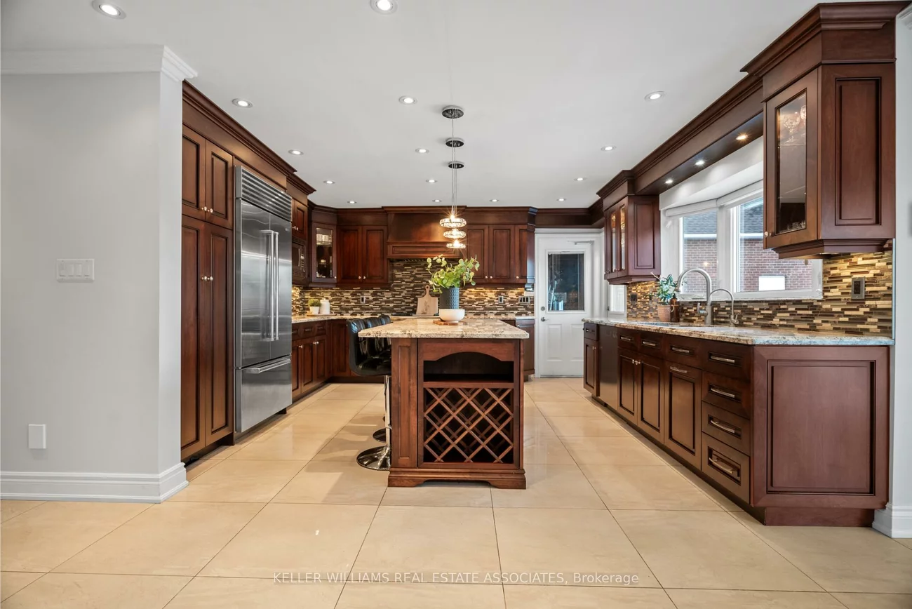 6781, Snow Goose, Lisgar, Mississauga