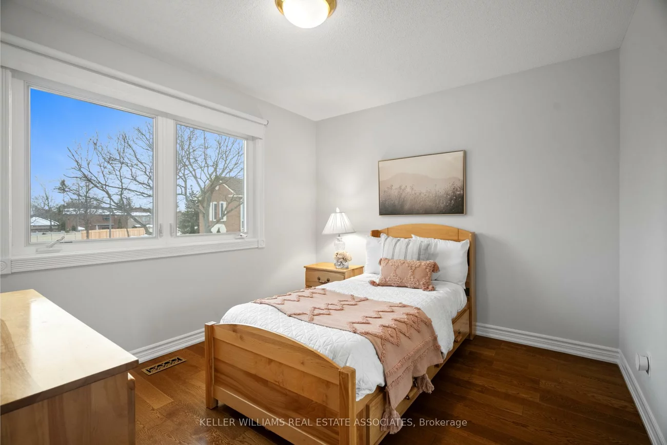 6781, Snow Goose, Lisgar, Mississauga