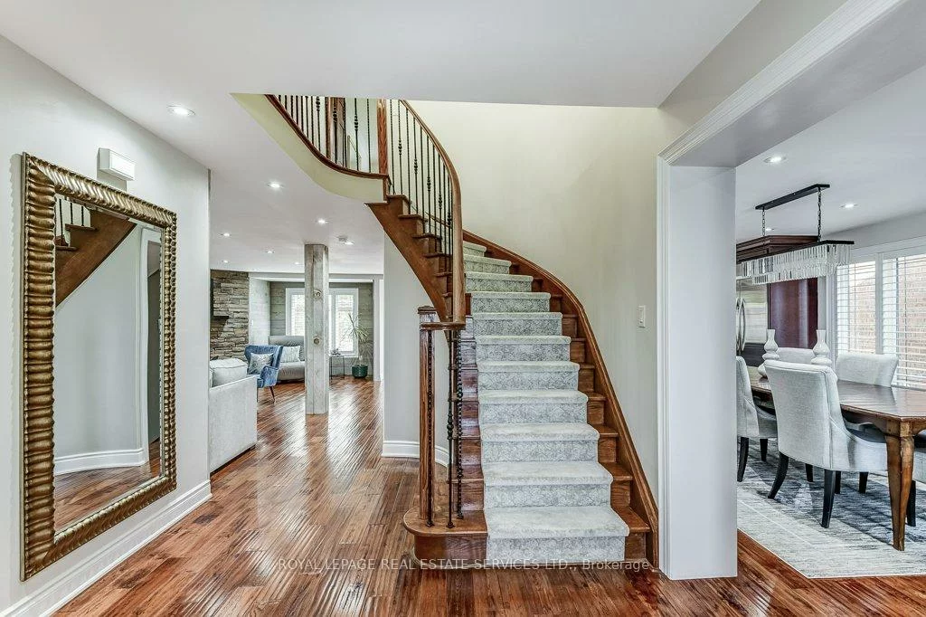2783, Duncairn, Central Erin Mills, Mississauga