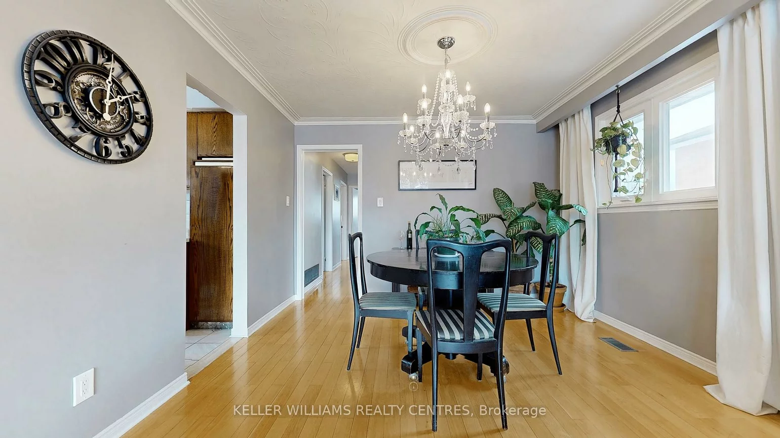 2461, Hensall, Cooksville, Mississauga