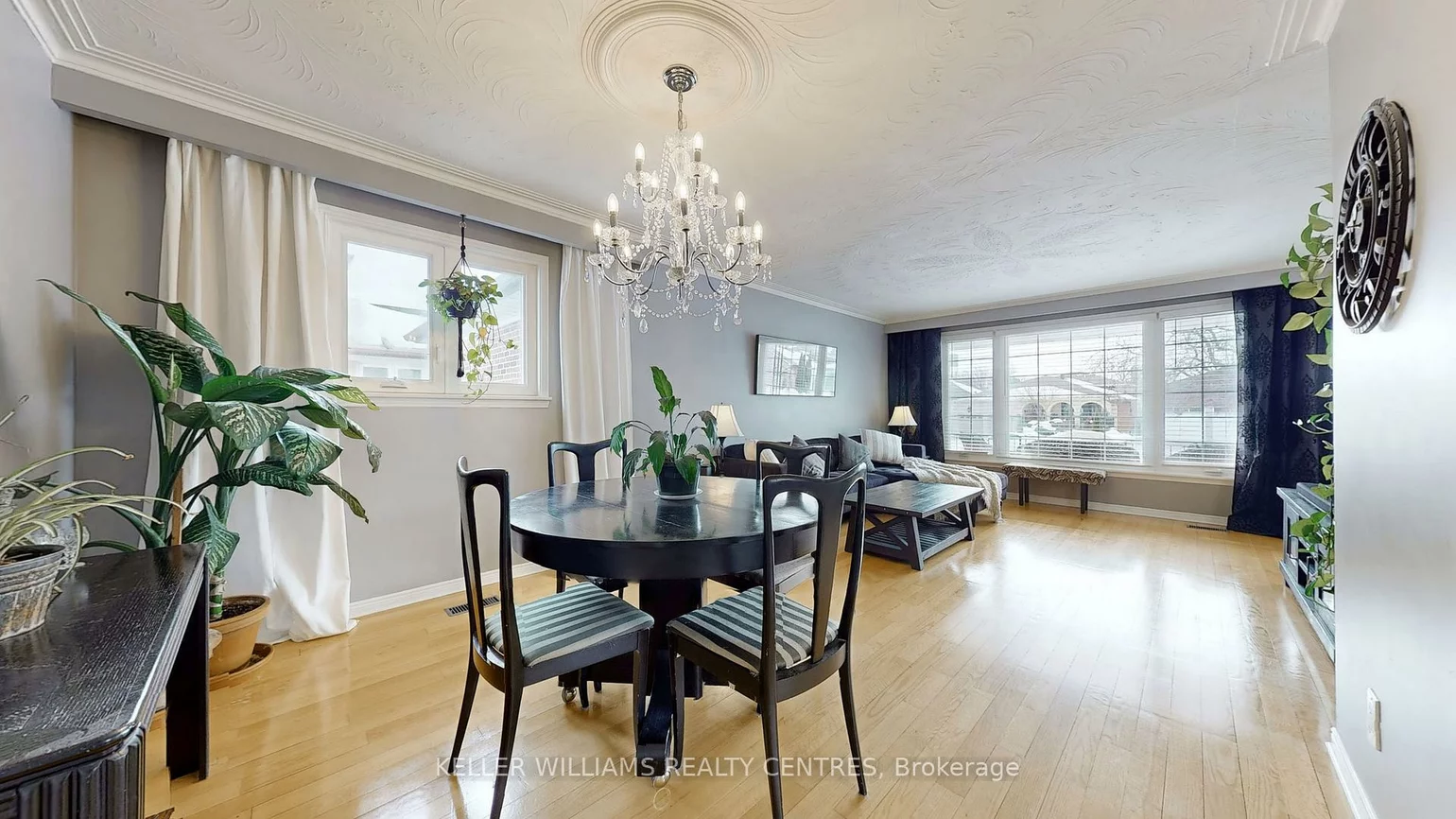 2461, Hensall, Cooksville, Mississauga