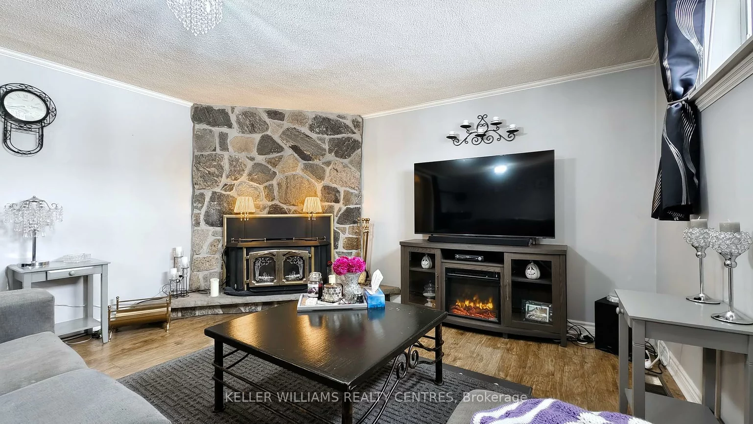 2461, Hensall, Cooksville, Mississauga