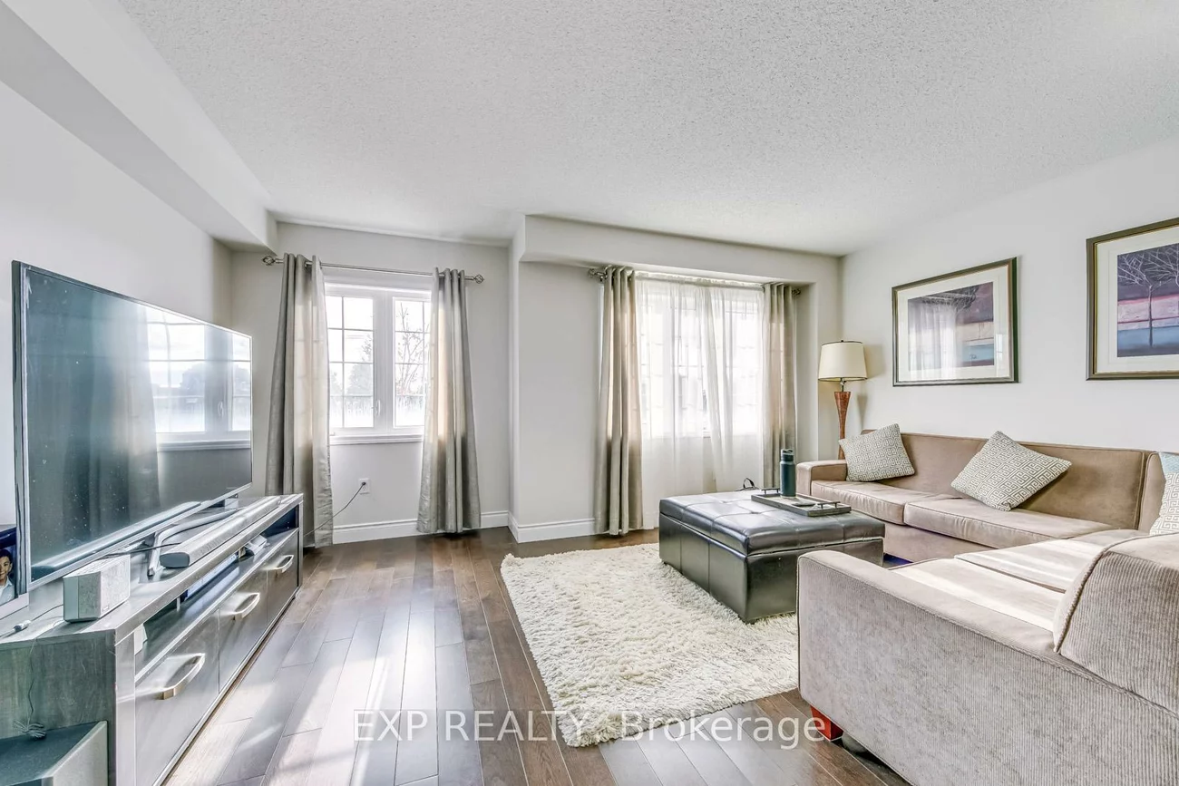751, Candlestick, Hurontario, Mississauga