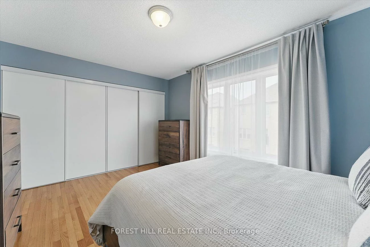 3038, Haines, Applewood, Mississauga