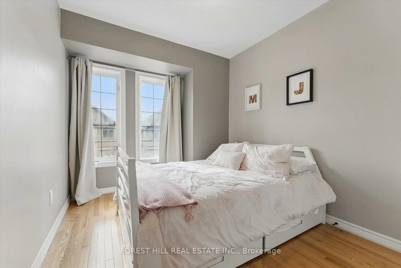 3038, Haines, Applewood, Mississauga