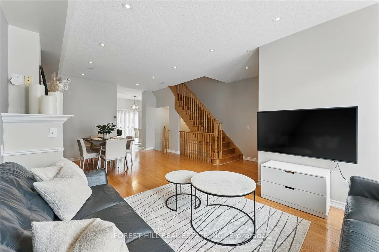 3038, Haines, Applewood, Mississauga