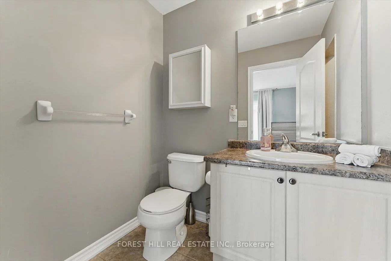 3038, Haines, Applewood, Mississauga