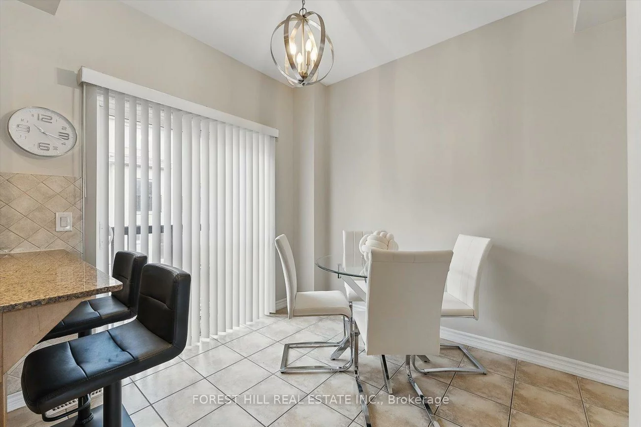 3038, Haines, Applewood, Mississauga