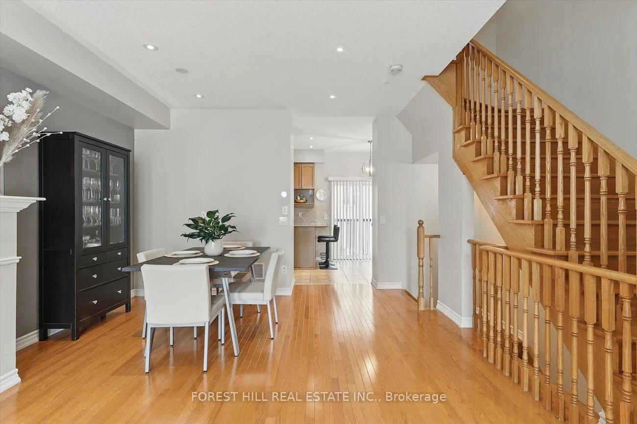 3038, Haines, Applewood, Mississauga